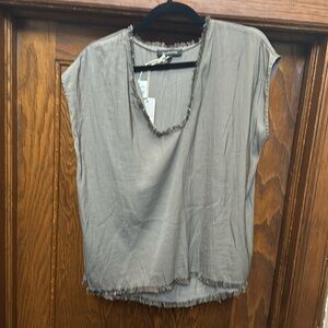 Grade & Gather Square Neck Sleeveless Blouse size M